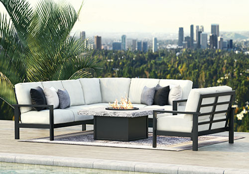 homecrest-elements-fire-pit-lounge Lounge with Fire Pit